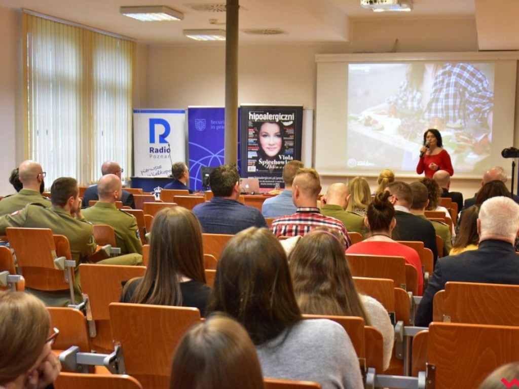 Analiza informacji okiem ekspertów. Konferencja i nowy kierunek studiów w PWSZ w Gnieźnie