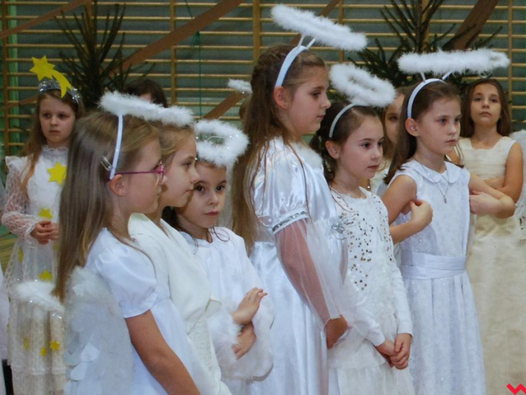 Uczniowie Szkoły Podstawowej wystawili jasełka