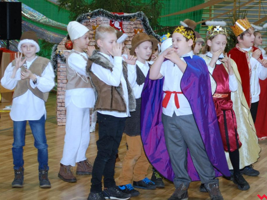 Uczniowie Szkoły Podstawowej wystawili jasełka