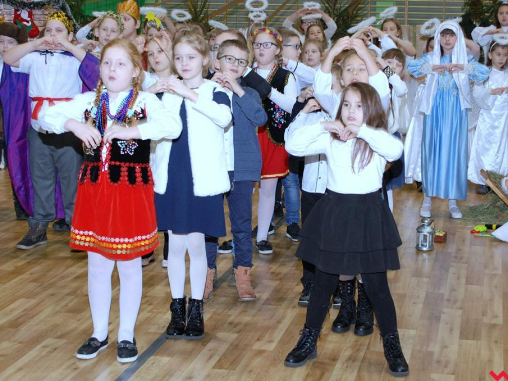 Uczniowie Szkoły Podstawowej wystawili jasełka