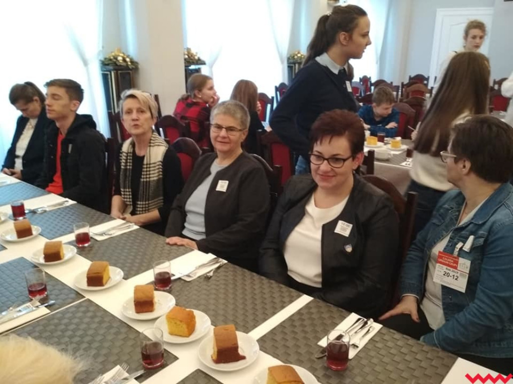 Wizyta w Sejmie uczniów ze szkoły w Pietrzykowie
