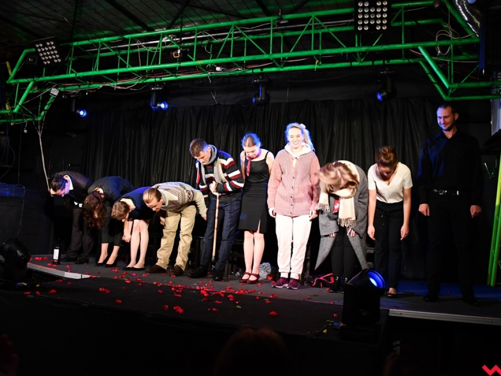 Teatr Otczapy ma 10 lat. Tak wyglądał jubileuszowy spektakl