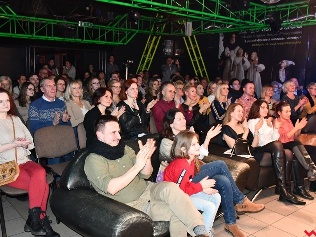 Teatr Otczapy ma 10 lat. Tak wyglądał jubileuszowy spektakl