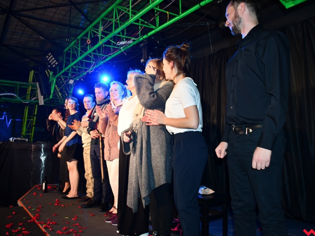 Teatr Otczapy ma 10 lat. Tak wyglądał jubileuszowy spektakl