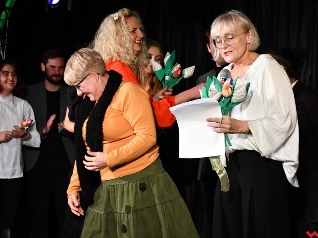 Teatr Otczapy ma 10 lat. Tak wyglądał jubileuszowy spektakl