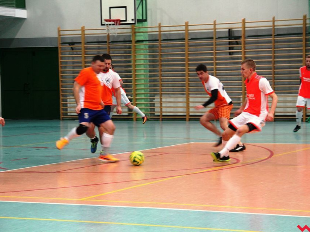 Liga halowa na finiszu rundy zasadniczej