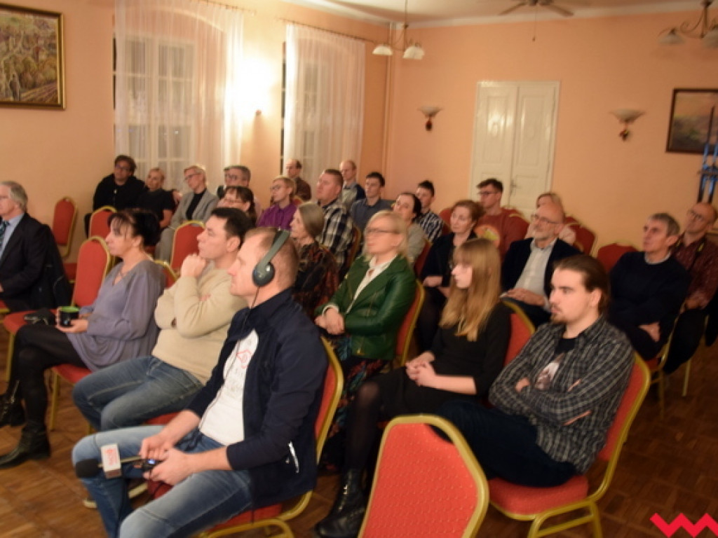 Jak być wesołym poetą – czyli dylematy i rozterki Jerzego Mojżeszewicza