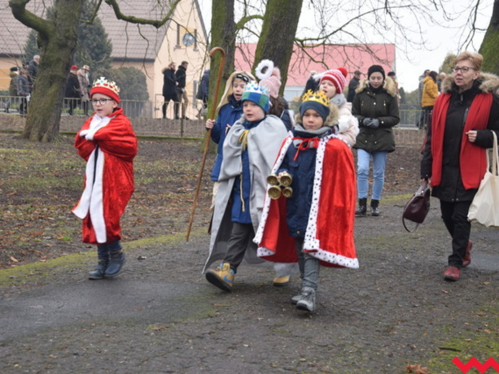 Orszak Trzech Króli w Kołaczkowie – tradycji stało się zadość