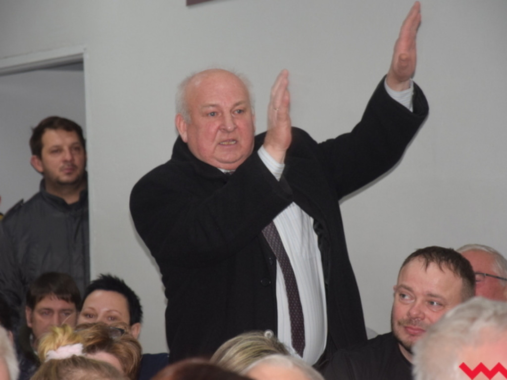 Szkoła w Grabowie Królewskim nie zostanie zlikwidowana – zapewnia poseł Zbigniew Dolata