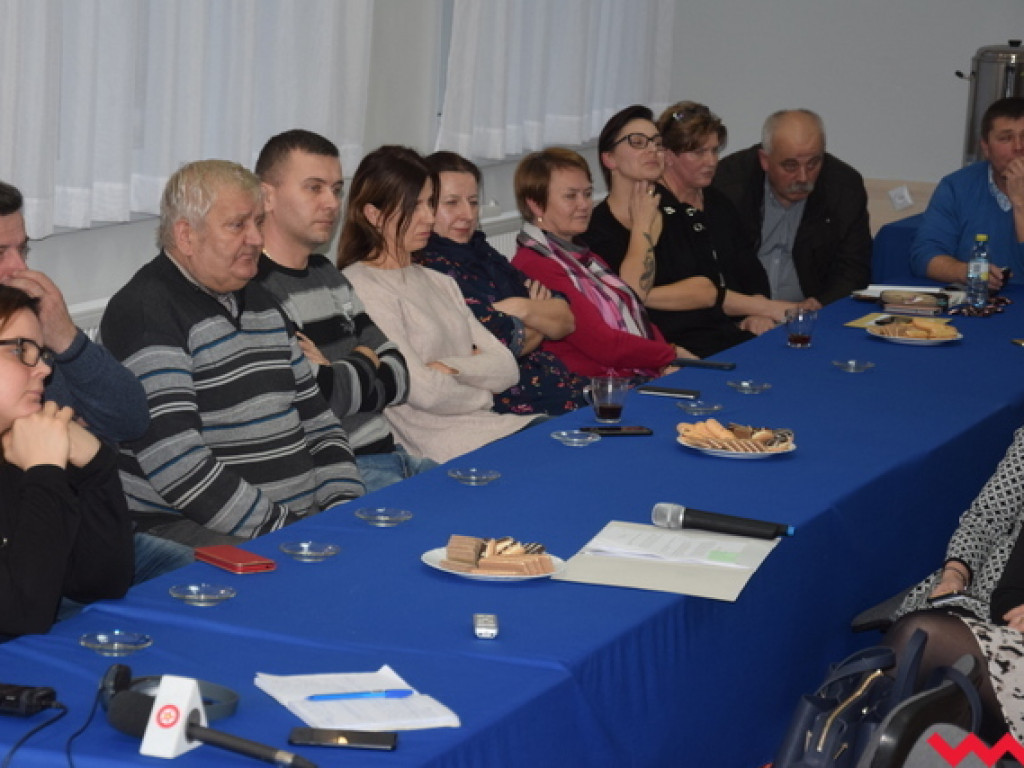 Osiem powodów dla których szkoła w Grabowie Królewskim nie powinna istnieć