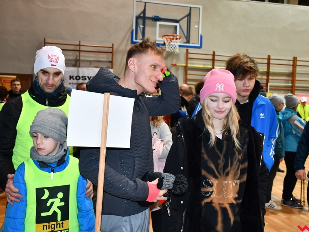 [WOŚP 2020] Biegną po światełko do nieba. Wyruszyła jubileuszowa sztafeta