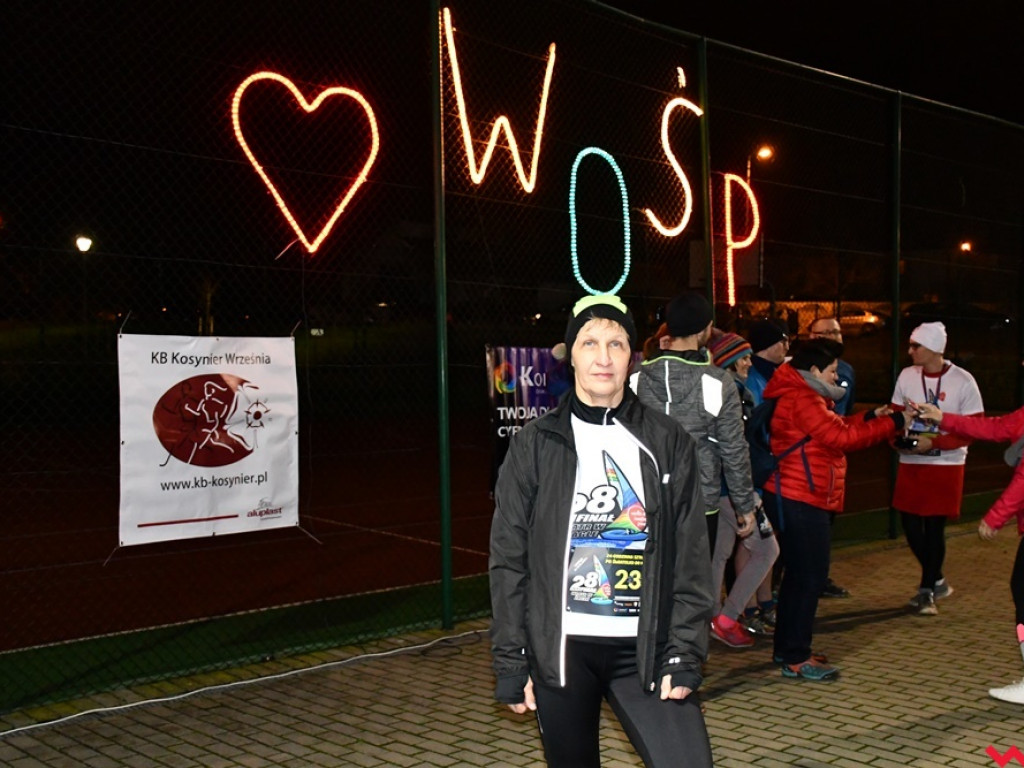 [WOŚP 2020] Biegną po światełko do nieba. Wyruszyła jubileuszowa sztafeta