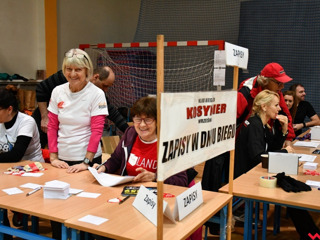 [WOŚP 2020] Biegną po światełko do nieba. Wyruszyła jubileuszowa sztafeta