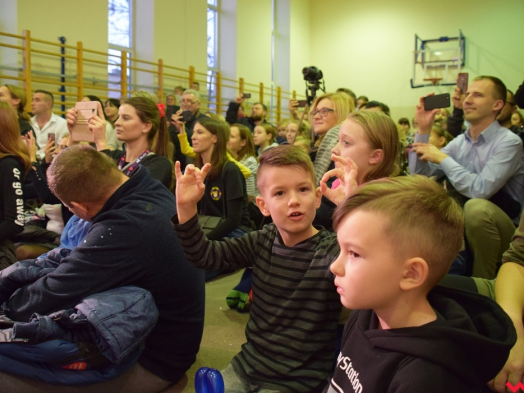 Licytacje, modne fryzury i tatuaże. Gorąca atmosfera na wrzesińskim finale WOŚP!