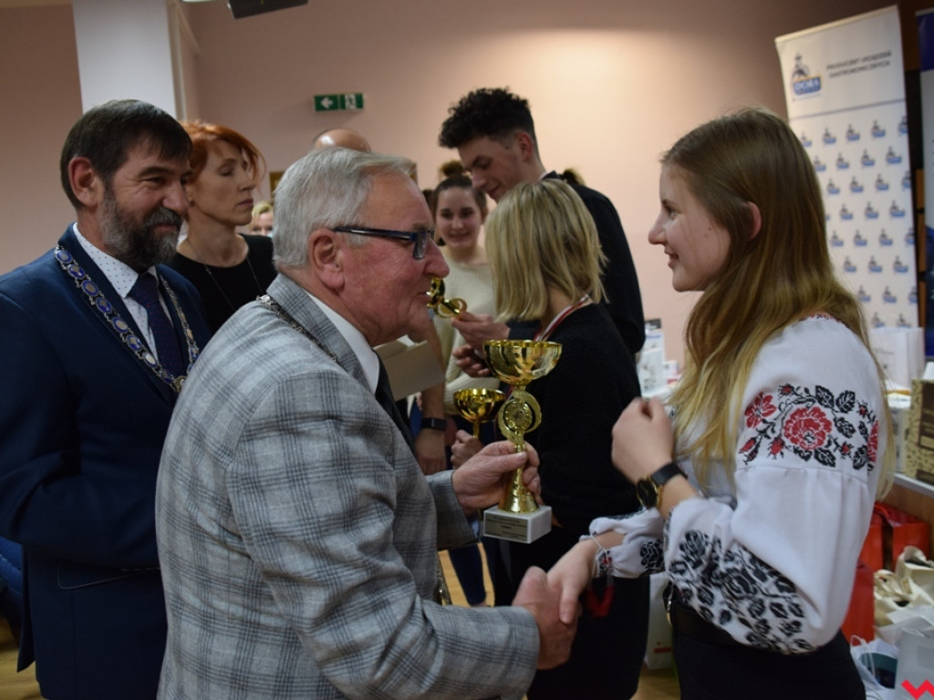 Niewielka frekwencja i wielkie emocje na kulinarnych turniejach dla młodych rzemieślników