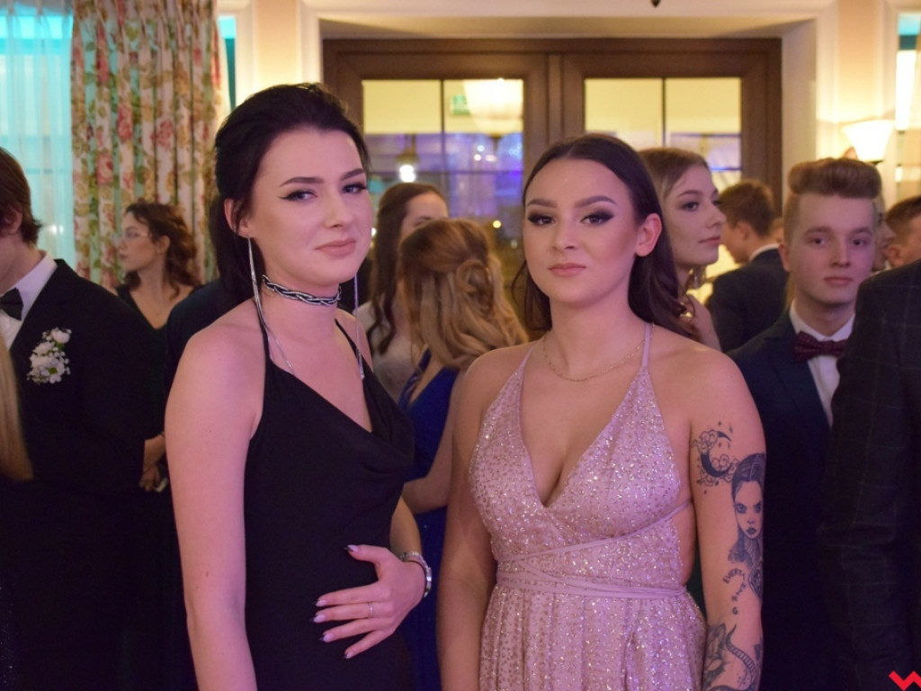 Polonez „Sienkiewicza”. Licealiści sto dni przed maturą