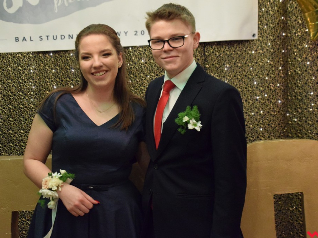 Polonez „Sienkiewicza”. Licealiści sto dni przed maturą