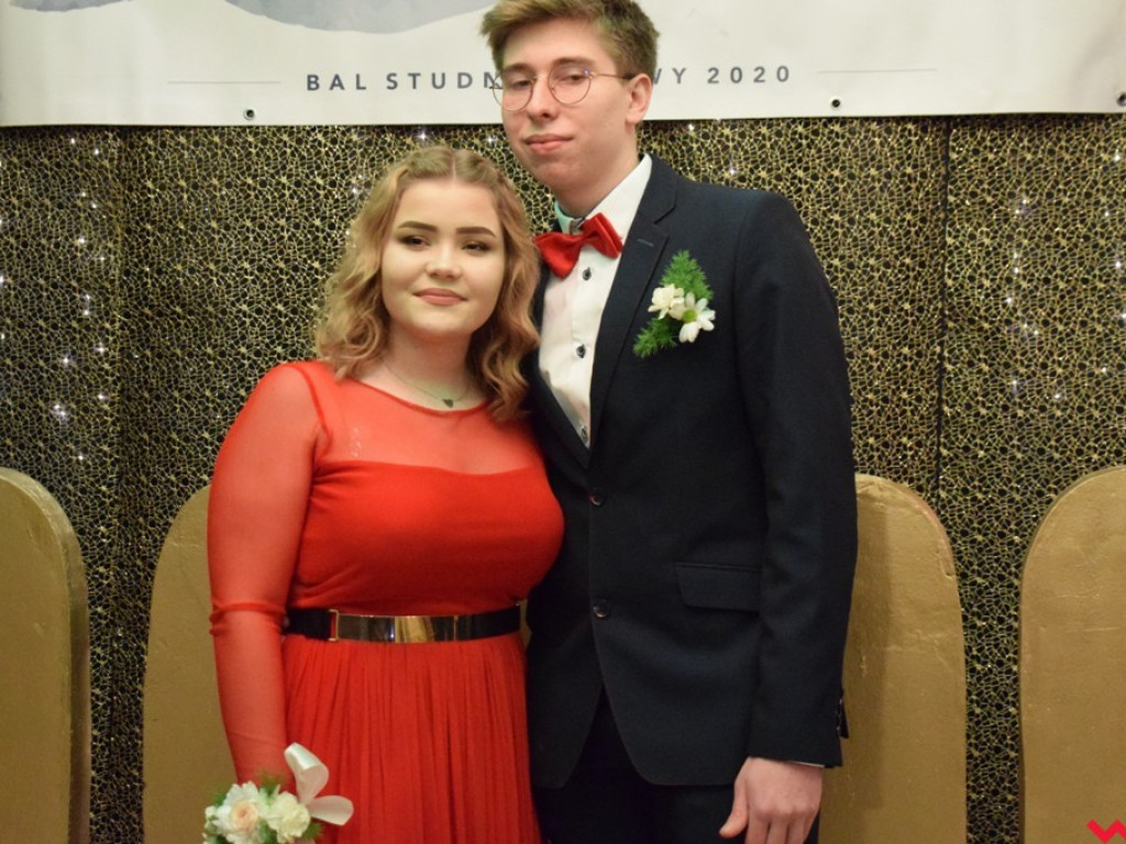 Polonez „Sienkiewicza”. Licealiści sto dni przed maturą