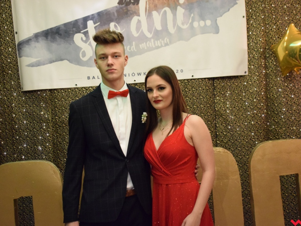 Polonez „Sienkiewicza”. Licealiści sto dni przed maturą