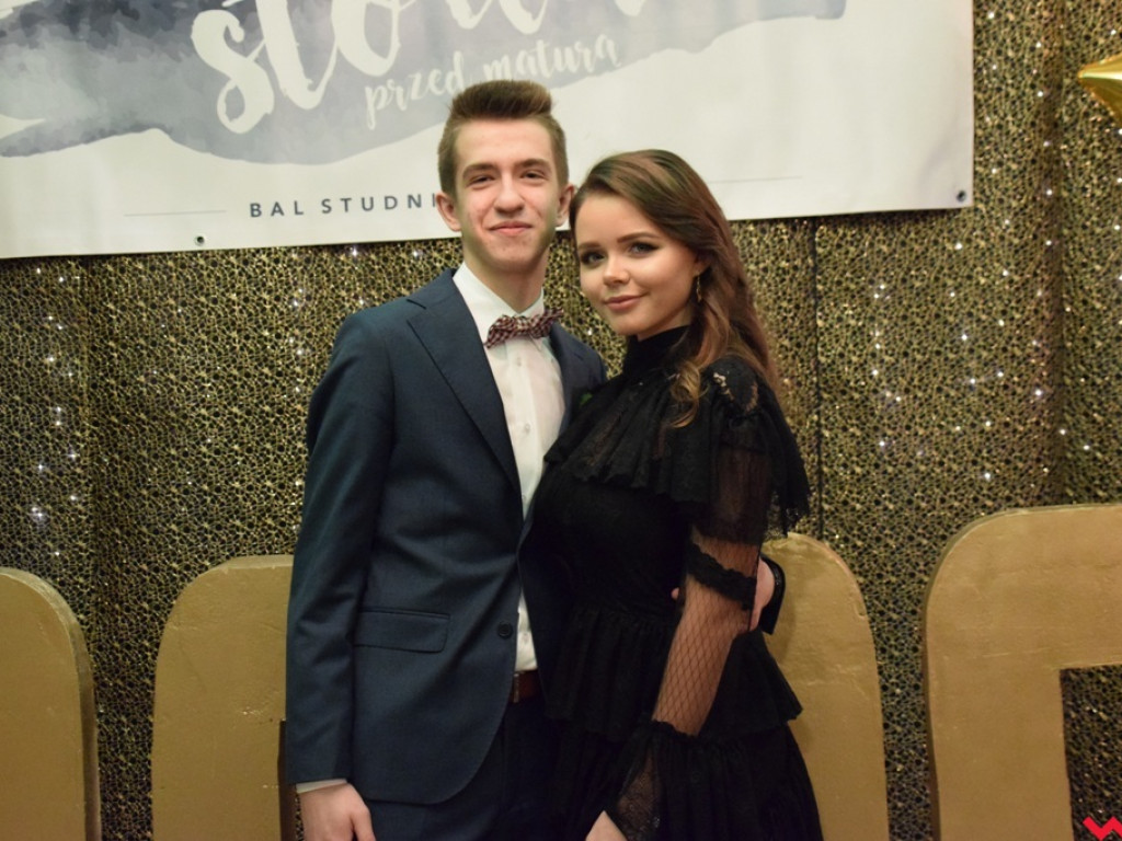 Polonez „Sienkiewicza”. Licealiści sto dni przed maturą