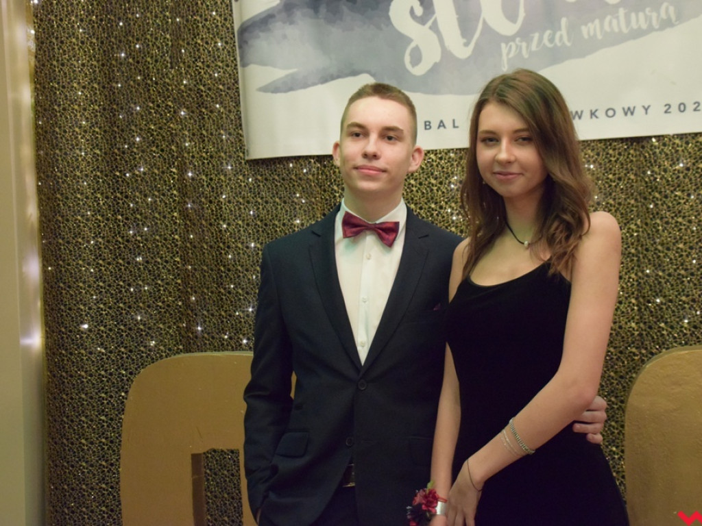 Polonez „Sienkiewicza”. Licealiści sto dni przed maturą