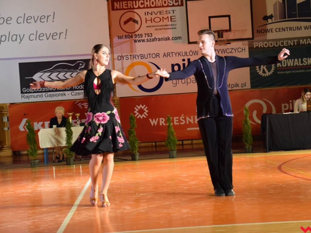 Ivona Pavlović zachęcała do tańca. Karnawałowe show po raz drugi we Wrześni!