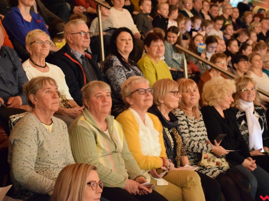 Ivona Pavlović zachęcała do tańca. Karnawałowe show po raz drugi we Wrześni!