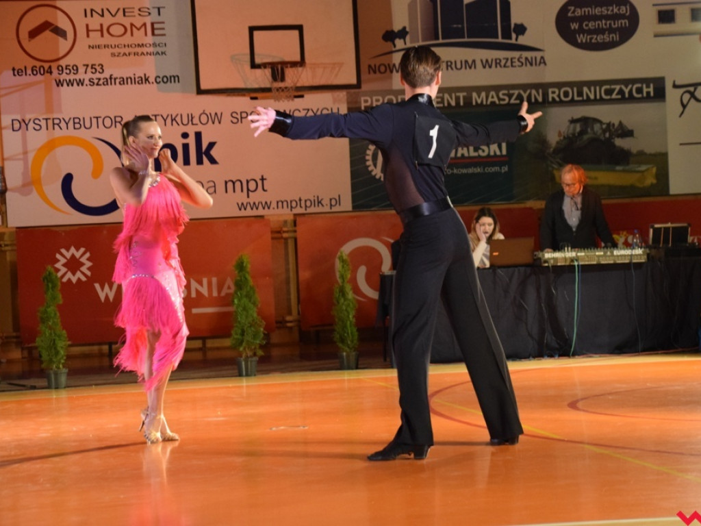 Ivona Pavlović zachęcała do tańca. Karnawałowe show po raz drugi we Wrześni!