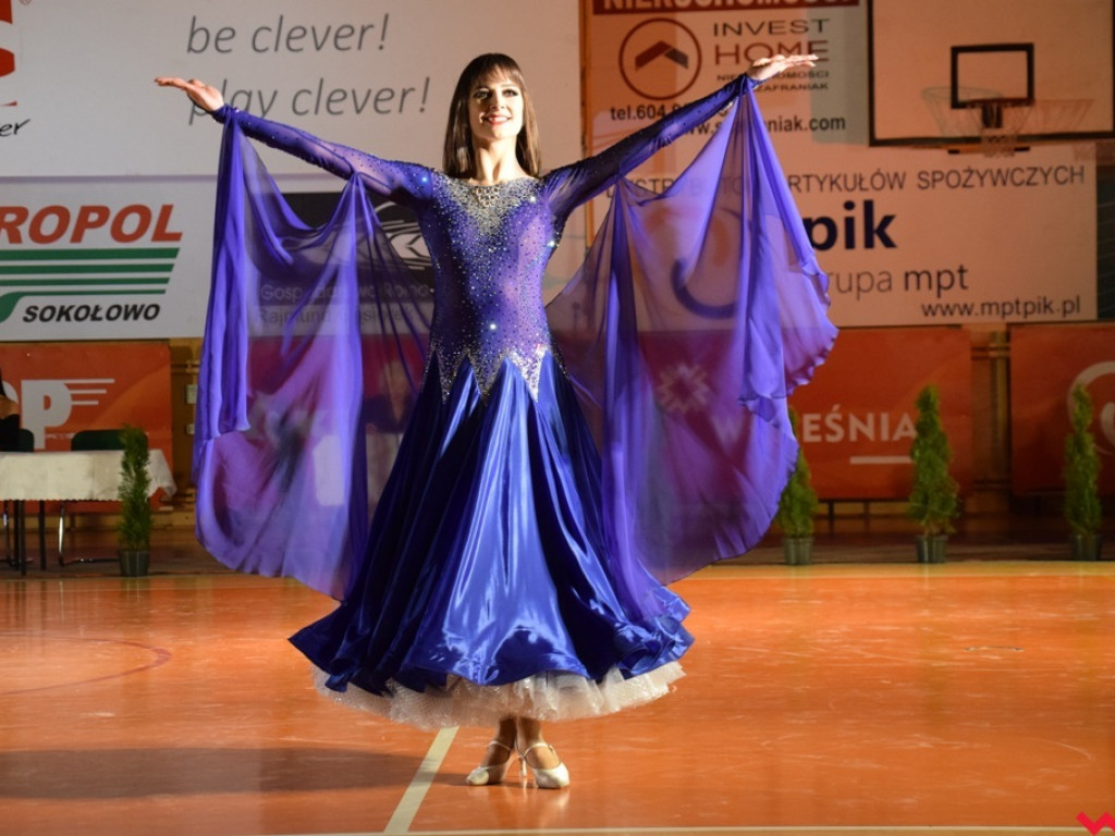 Ivona Pavlović zachęcała do tańca. Karnawałowe show po raz drugi we Wrześni!