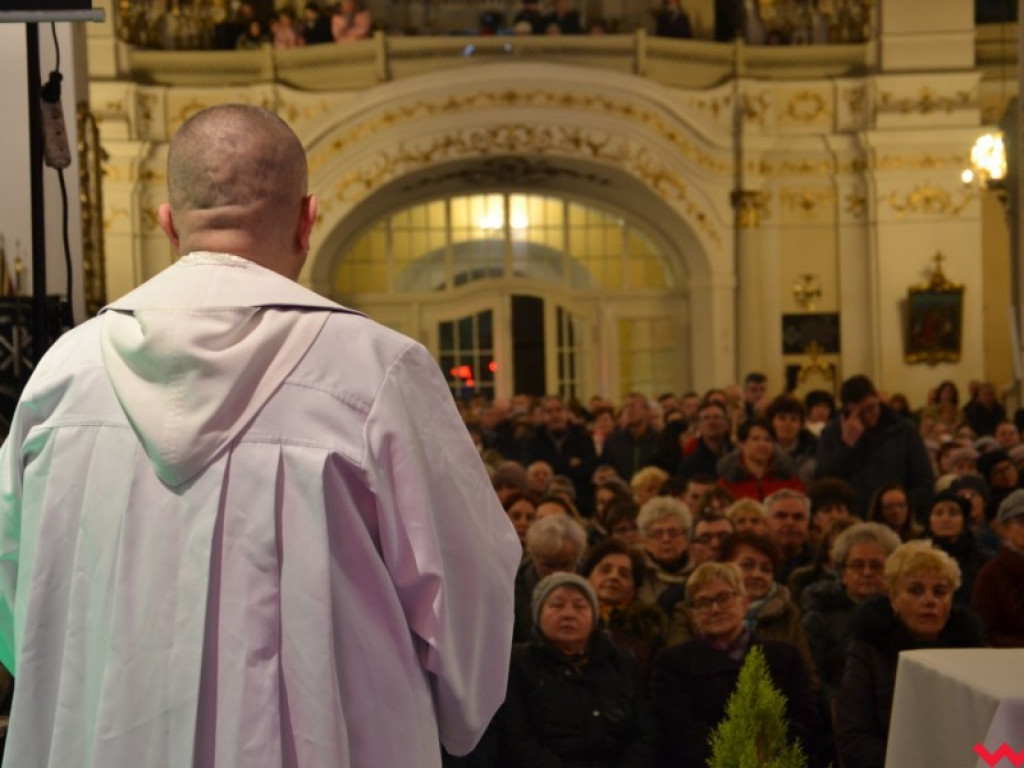 Górale spod samiuśkich Tater śpiewali kolędy. Publiczność była zachwycona