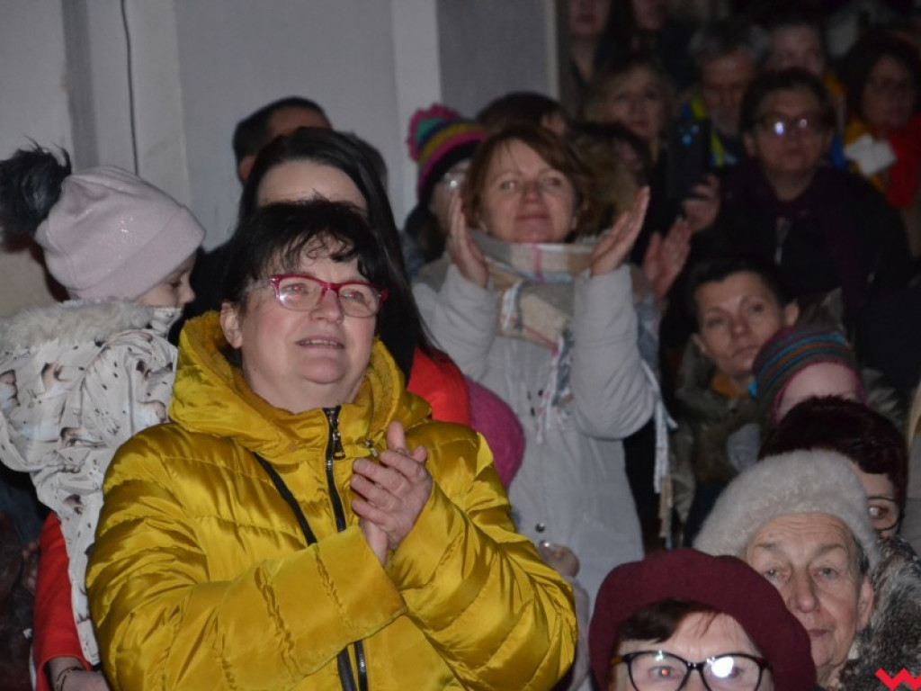 Górale spod samiuśkich Tater śpiewali kolędy. Publiczność była zachwycona
