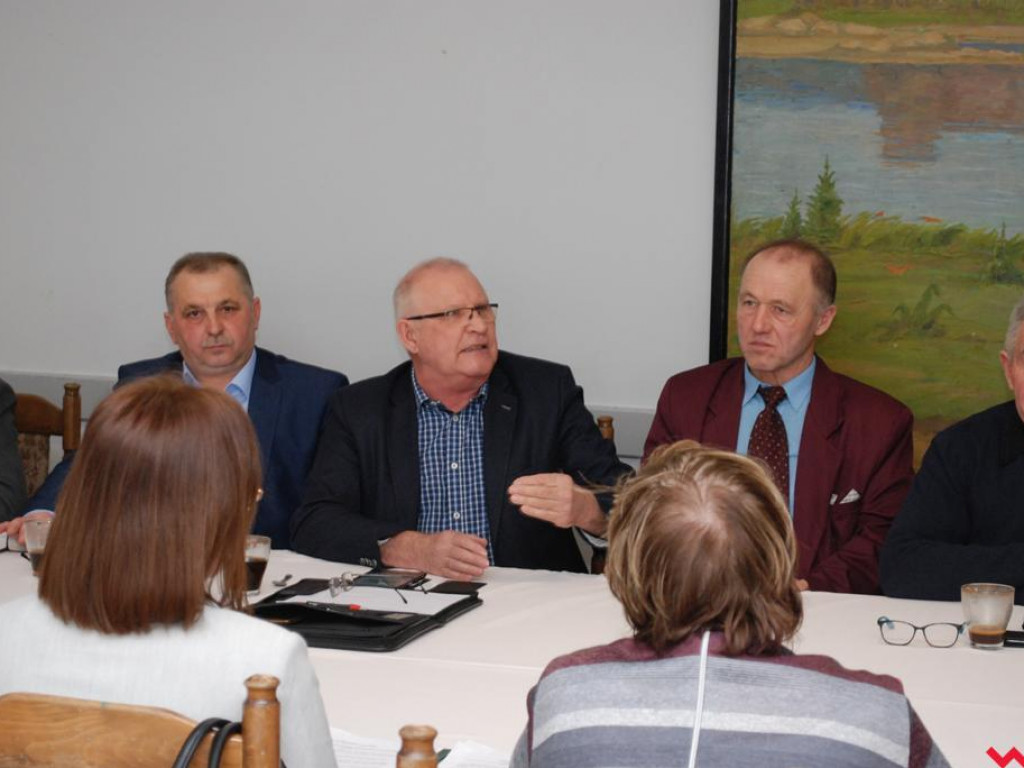 Nowe stawki za śmieci z ulgą za kompostowanie bioodpadów w gminie Pyzdry