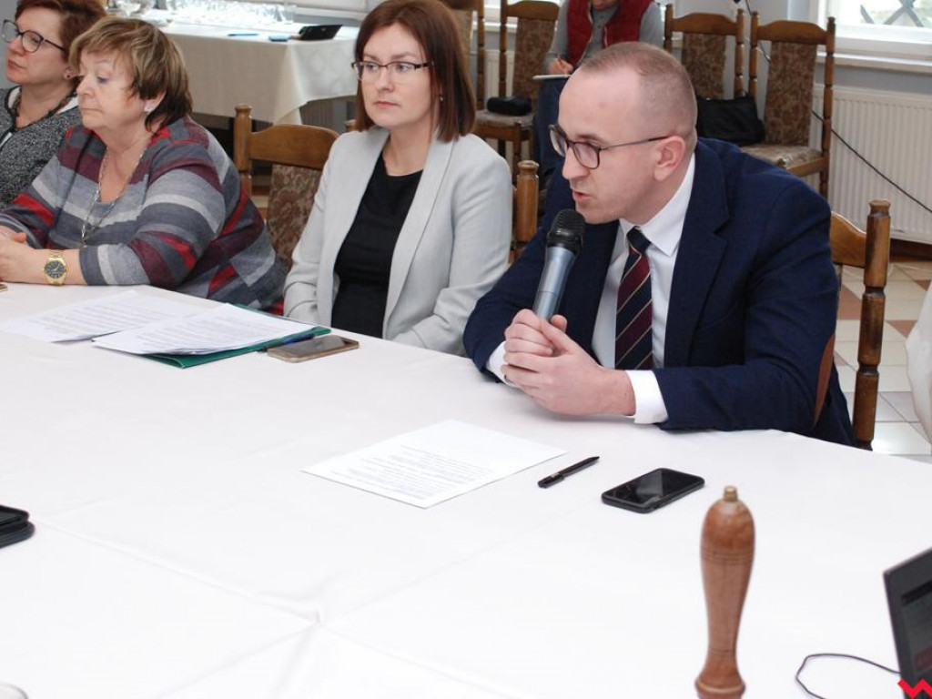 Nowe stawki za śmieci z ulgą za kompostowanie bioodpadów w gminie Pyzdry