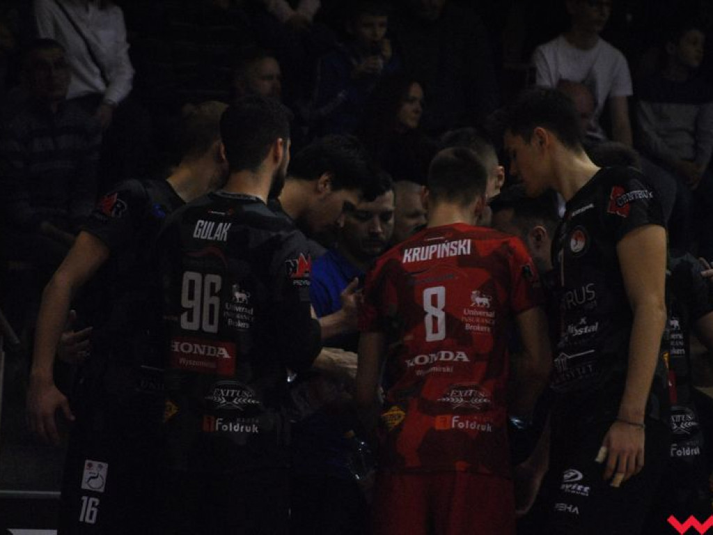 Plan wykonany. APP Krispol Września pewnie za trzy punkty wygrywa mecz z KPS Siedlce