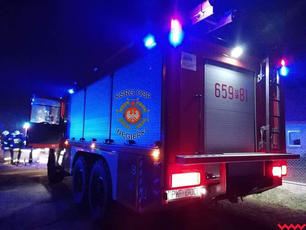 Ruszyli do pożaru poddasza, a ugasili sadzę w kominie