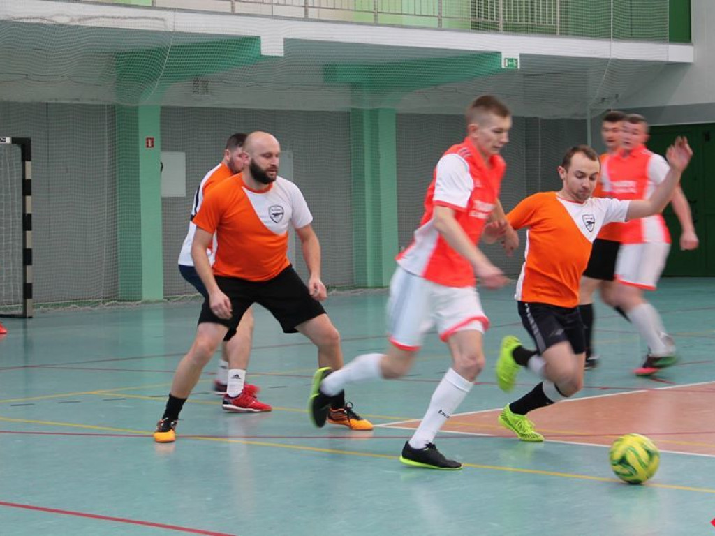 Za nami kolejne mecze ligi halowej