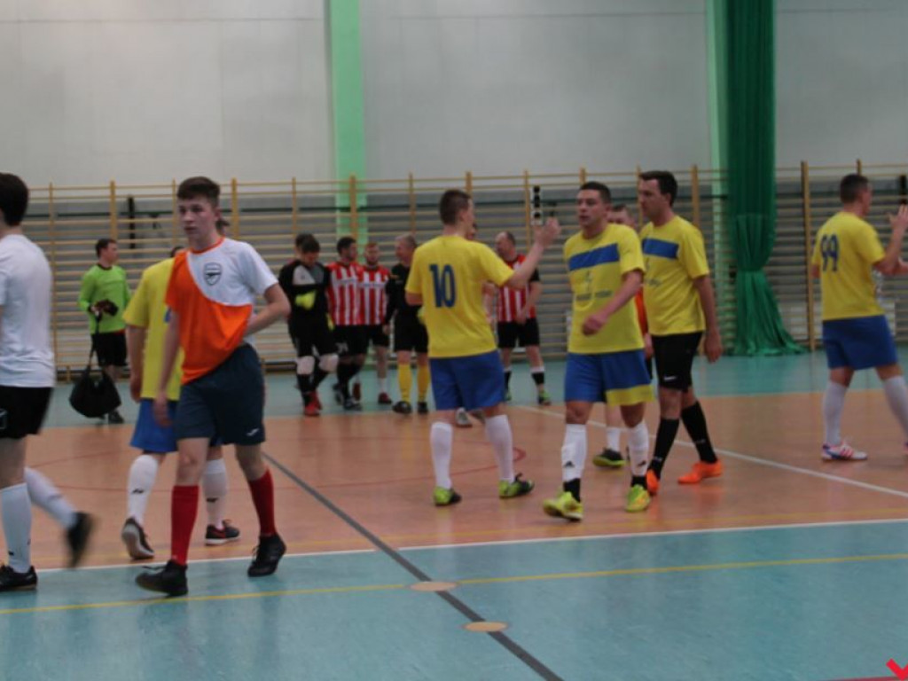 Za nami kolejne mecze ligi halowej