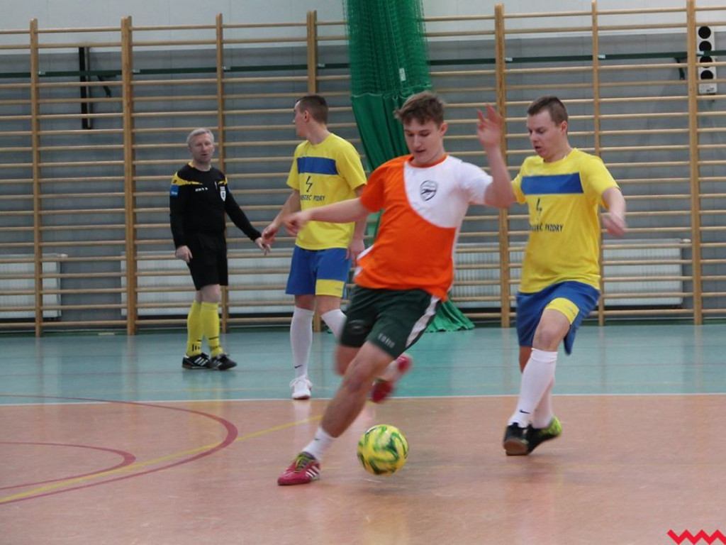 Za nami kolejne mecze ligi halowej