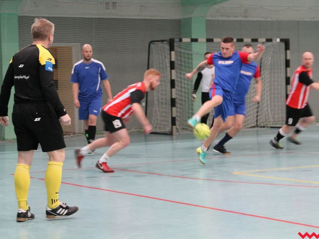 Za nami kolejne mecze ligi halowej