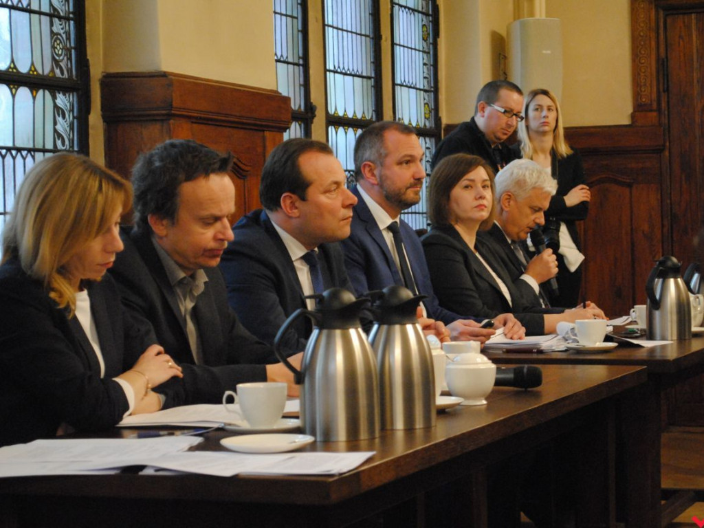 Radni jednogłośnie uchwalili miejscowy plan dla Kawęczyna, Marzenina i Gulczewa