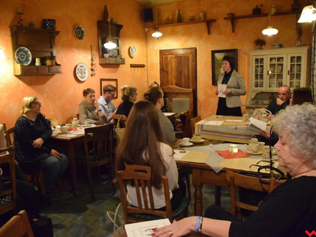 Wiersze jak dar. Młoda gnieźnianka zachwyciła jurorów Konkursu Poetyckiego im. W. Gajdy