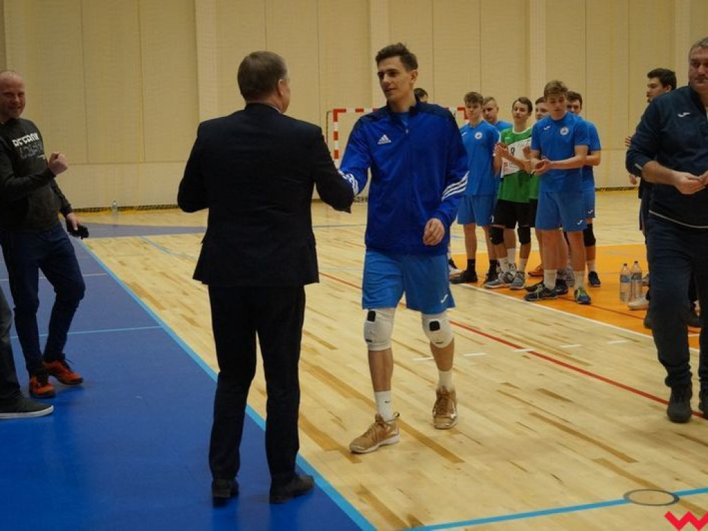 Mistrzostwo dla siatkarzy ZSP. Pierwszy taki turniej w nowej hali sportowej