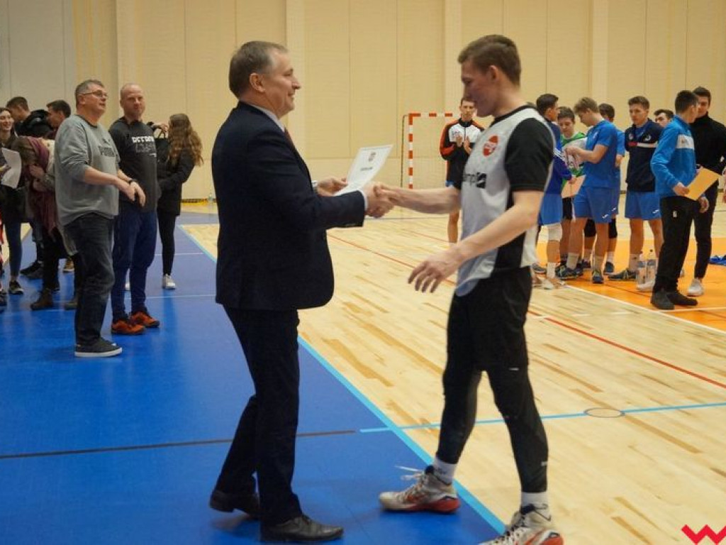 Mistrzostwo dla siatkarzy ZSP. Pierwszy taki turniej w nowej hali sportowej
