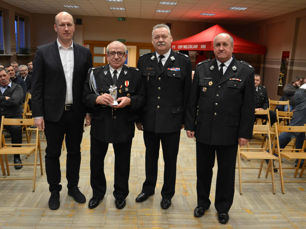 Garść pochwał i odznaczeń dla strażaków ochotników z Miłosławia