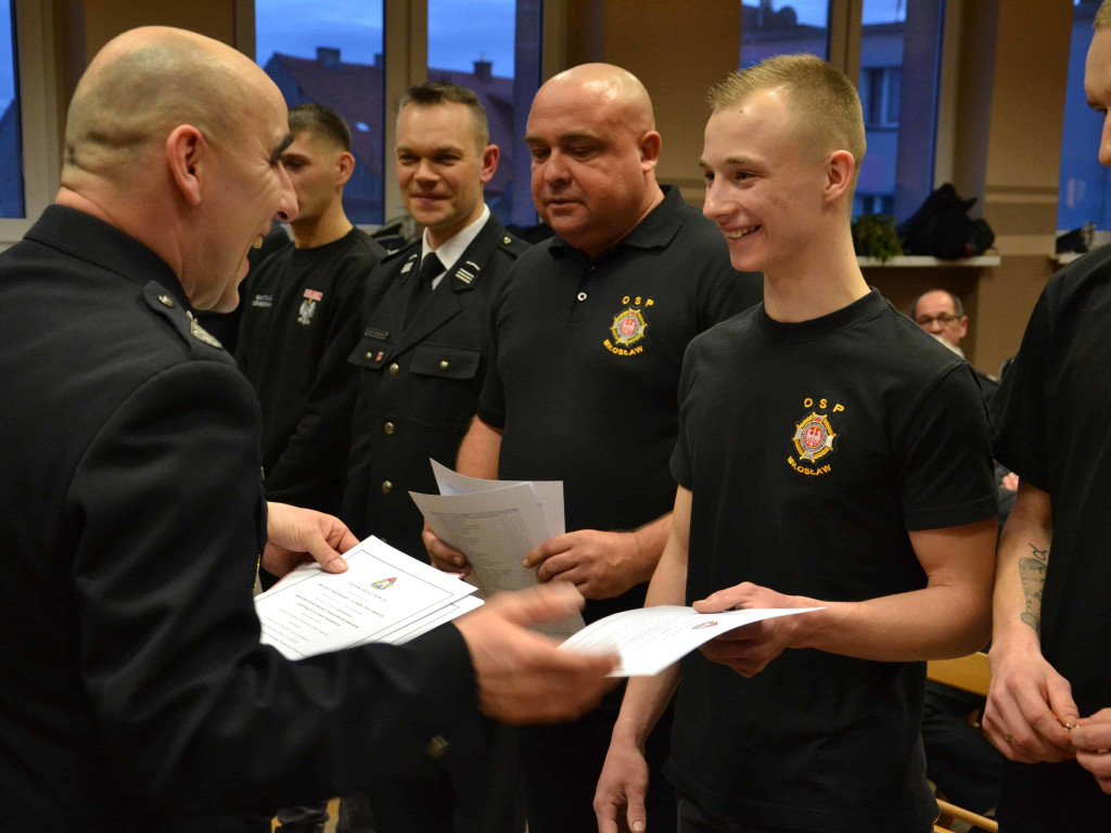 Garść pochwał i odznaczeń dla strażaków ochotników z Miłosławia