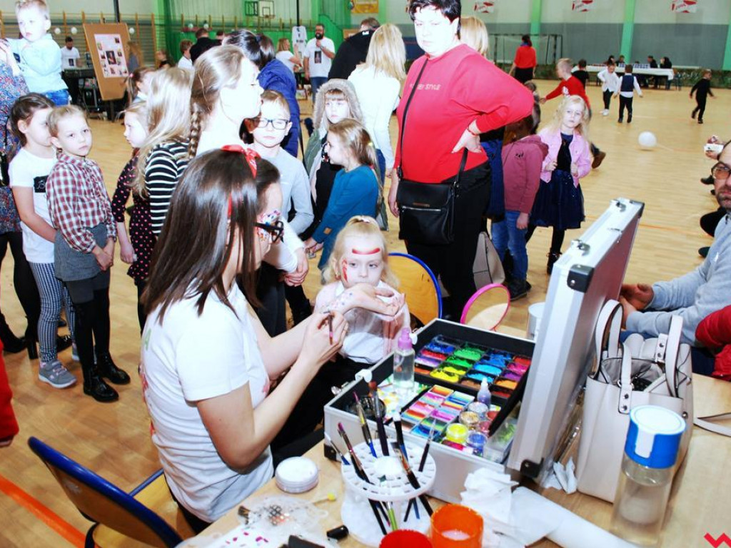 Ludzie pokazali wielkie serca! Sukces imprezy charytatywnej dla Kornelii 