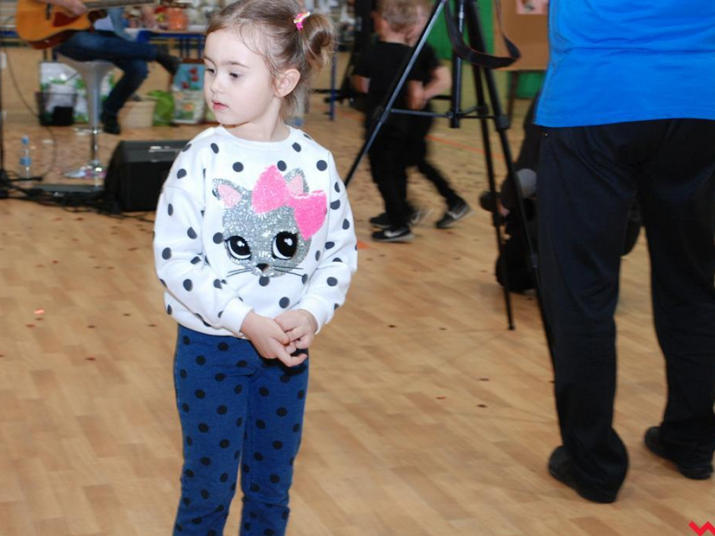 Ludzie pokazali wielkie serca! Sukces imprezy charytatywnej dla Kornelii 