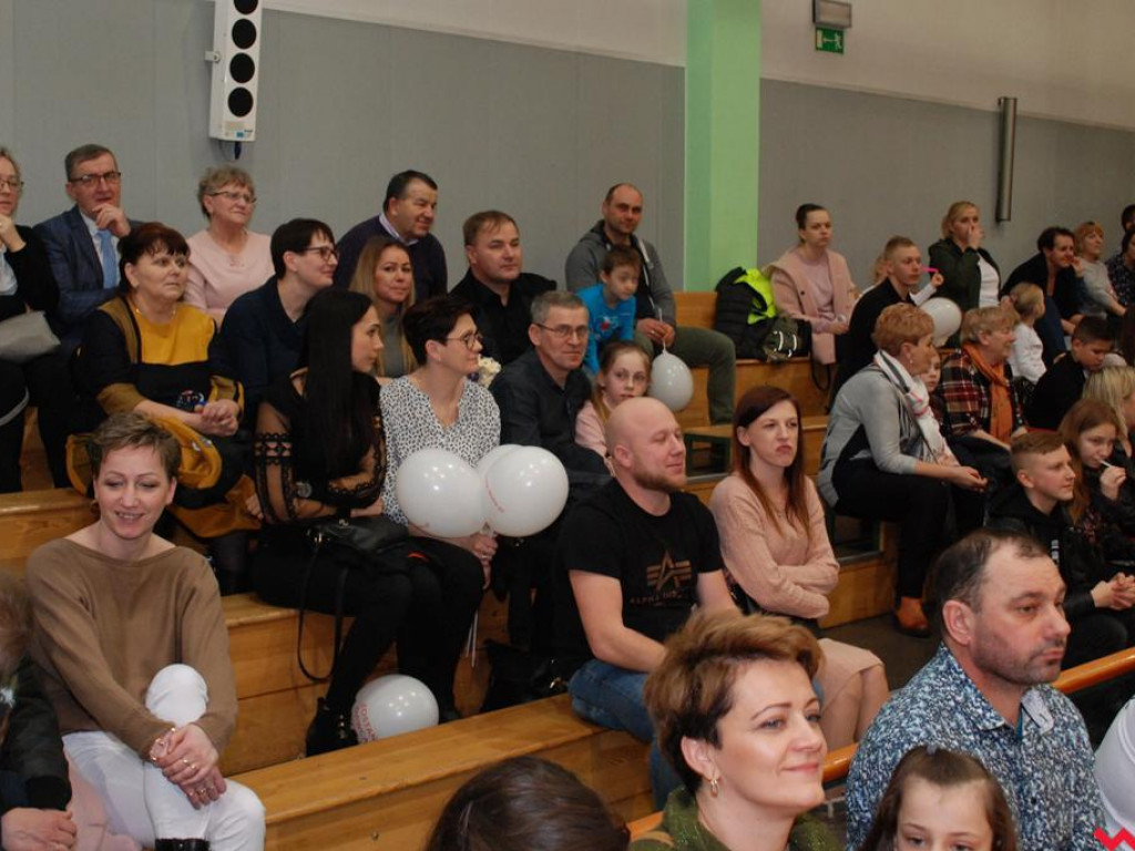 Ludzie pokazali wielkie serca! Sukces imprezy charytatywnej dla Kornelii 