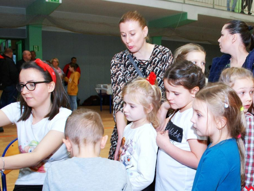 Ludzie pokazali wielkie serca! Sukces imprezy charytatywnej dla Kornelii 