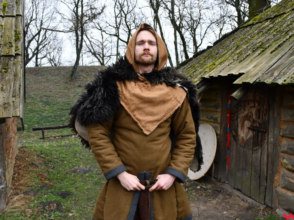 Zima w Grzybowie. Pół setki wojów i niewiast nie przestraszyło się chłodu